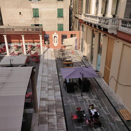 Una Finestra Speciale Su Palazzo Rosso. Monolocale Genoa Luaran gambar